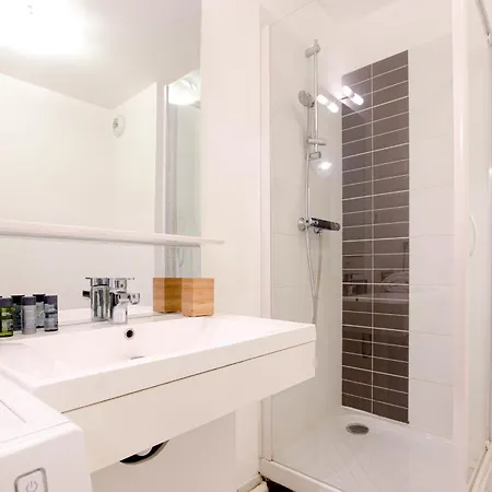 Apartment Avec Parking Climatisation A La Cite Du Vin