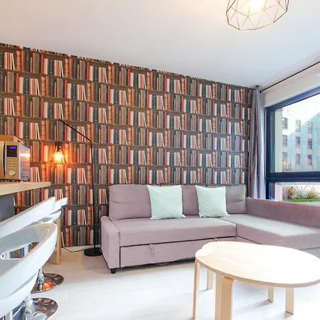 Apartment Avec Parking Climatisation A La Cite Du Vin Bordeaux